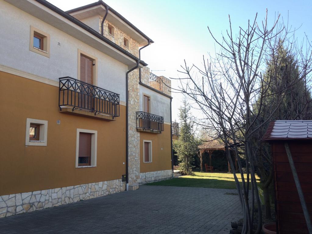 Toscana Lakeside Apartments I - II Family Friend ชิโอฟก ภายนอก รูปภาพ