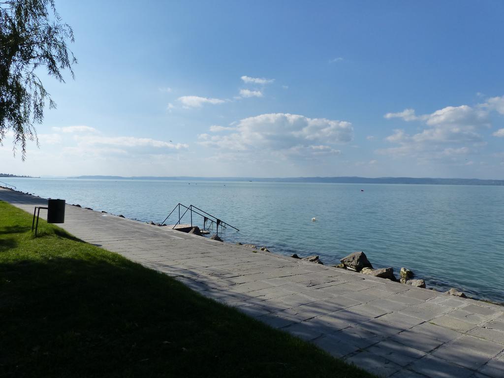 Toscana Lakeside Apartments I - II Family Friend ชิโอฟก ภายนอก รูปภาพ
